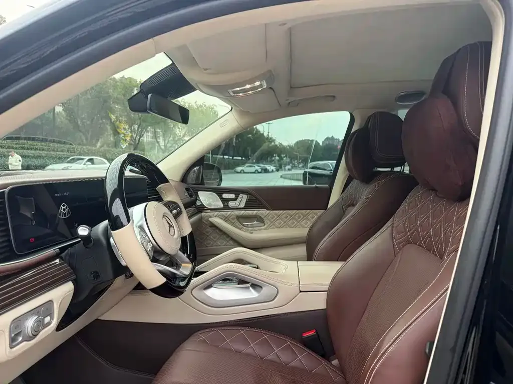 Mercedes-Benz GLS 2023 из CN, фото 7