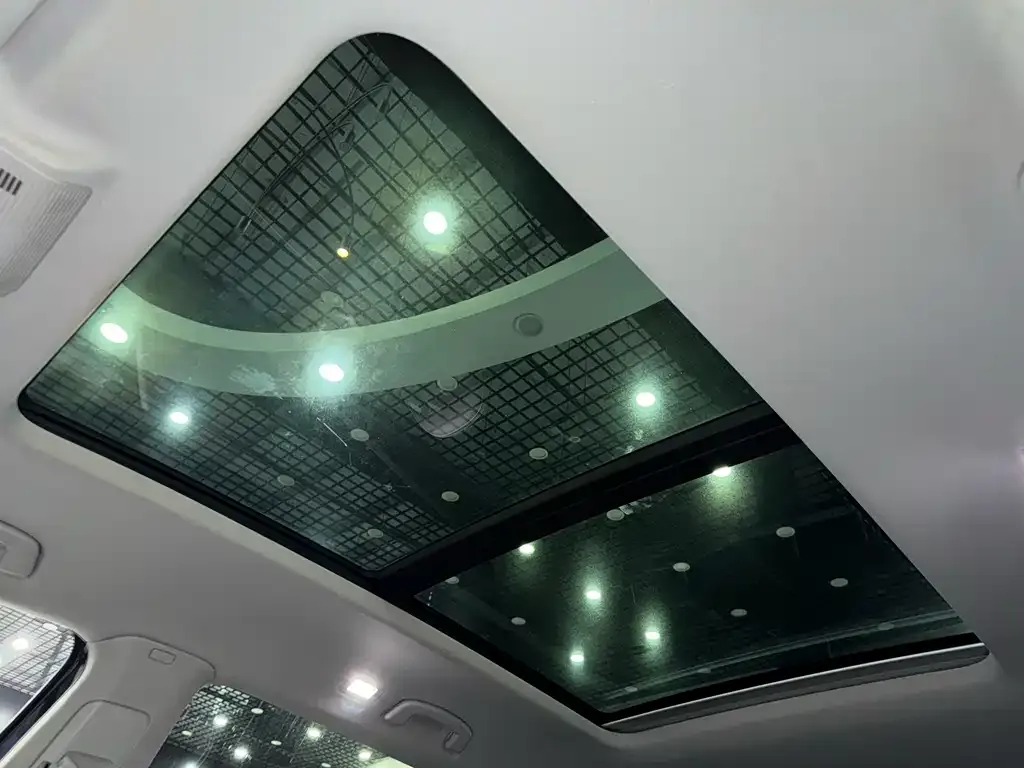 Volkswagen Teramont X 2023 из CN, фото 2
