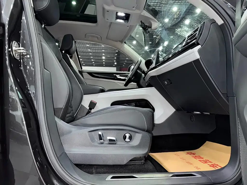 Volkswagen Teramont X 2023 из CN, фото 9