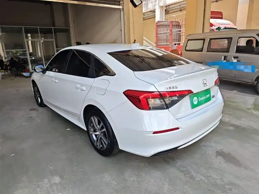 Honda Civic — фото 10