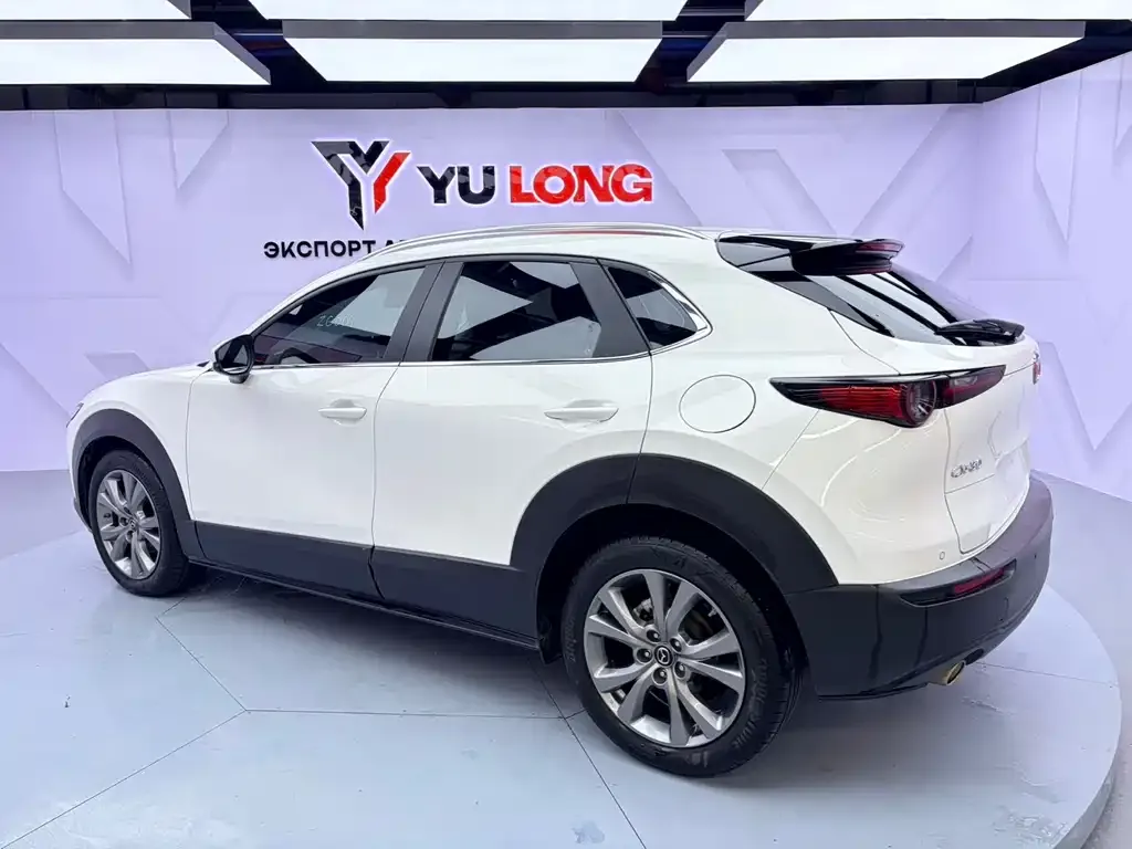 Mazda CX-30 — фото 10
