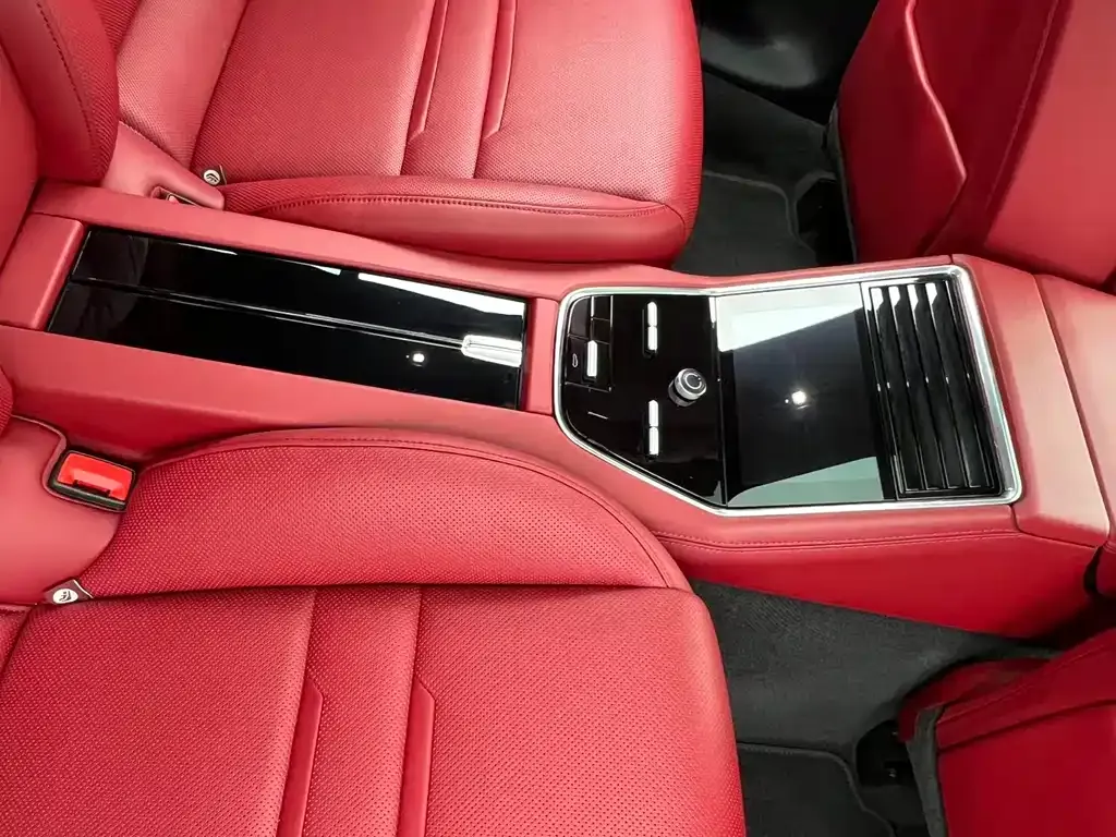 Porsche Panamera 2021 из CN, фото 10