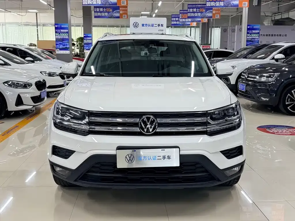 Volkswagen Tharu — фото 3