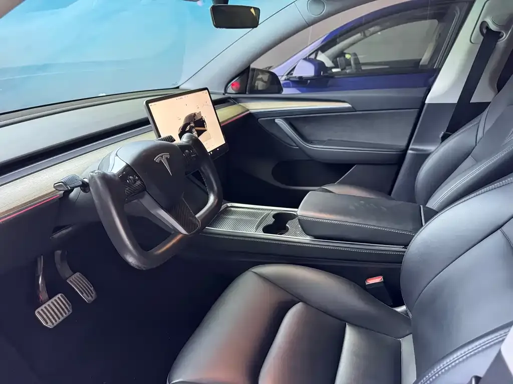 Tesla Model Y 2023 из CN, фото 6