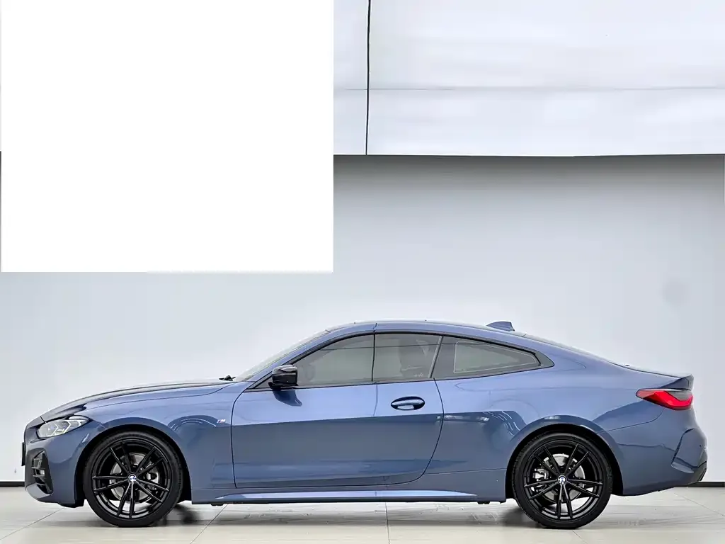 BMW 4 Series 2023 из CN, фото 2