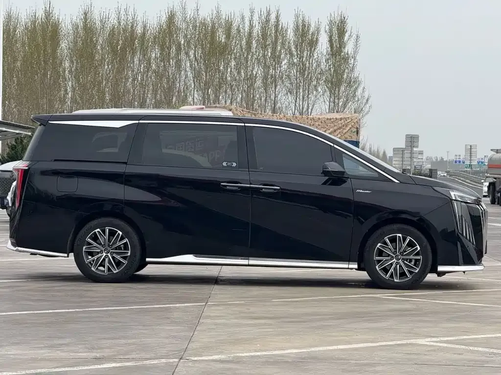 GAC Motor Trumpchi M8 — фото 4