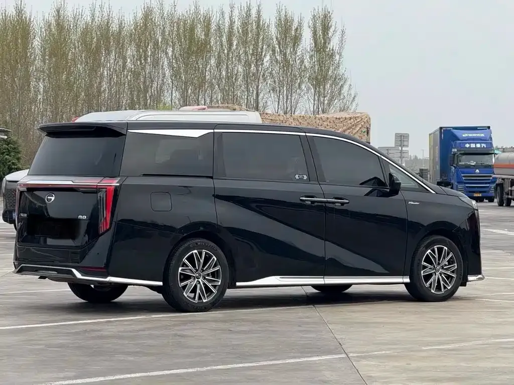 GAC Motor Trumpchi M8 — фото 3