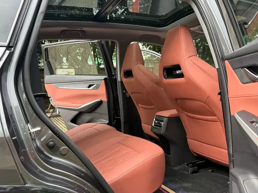 Changan CS75PLUS — фото 3