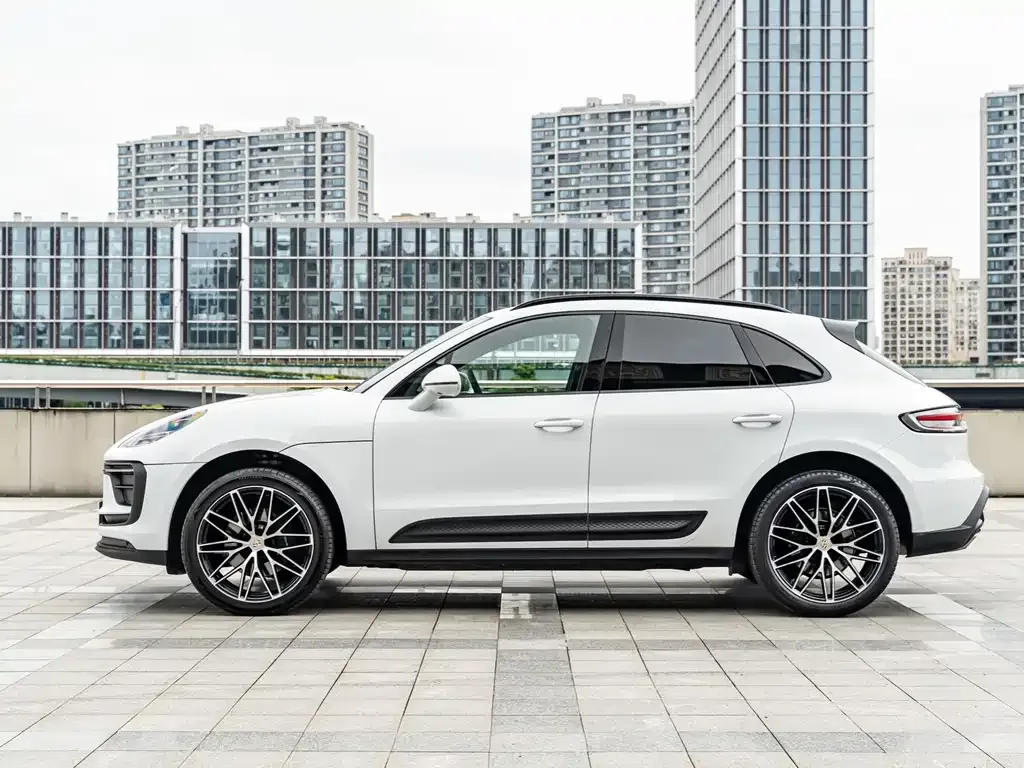 Porsche Macan — фото 10