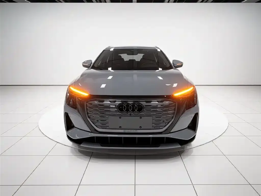 Audi Q5 e-tron 2022 из CN, фото 6