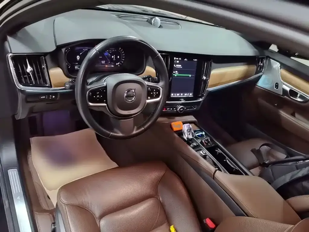 Volvo S90 2023 из CN, фото 7