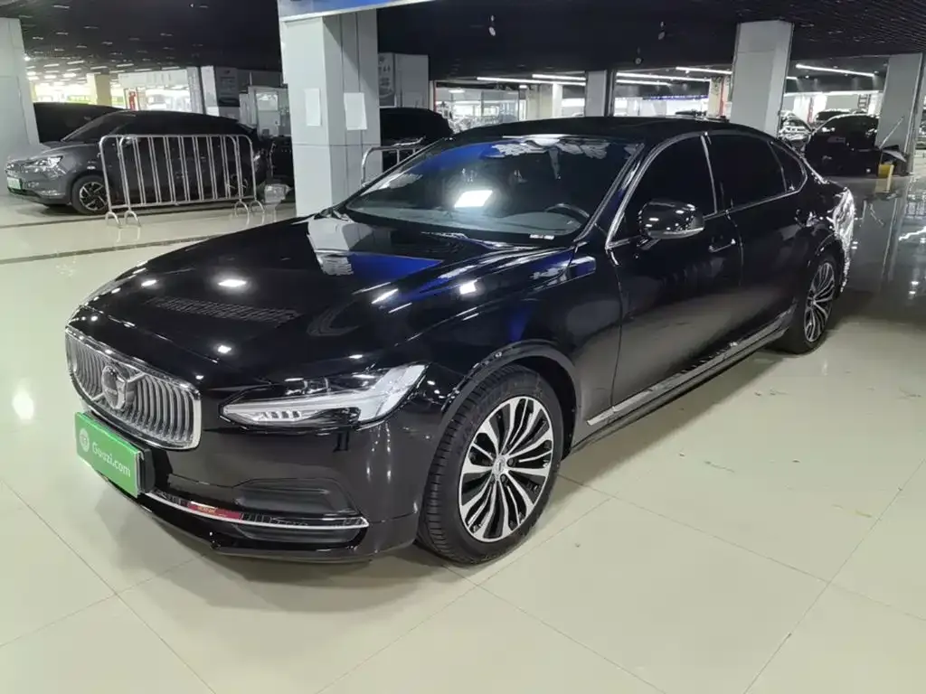 Volvo S90 2023 из CN, фото 4