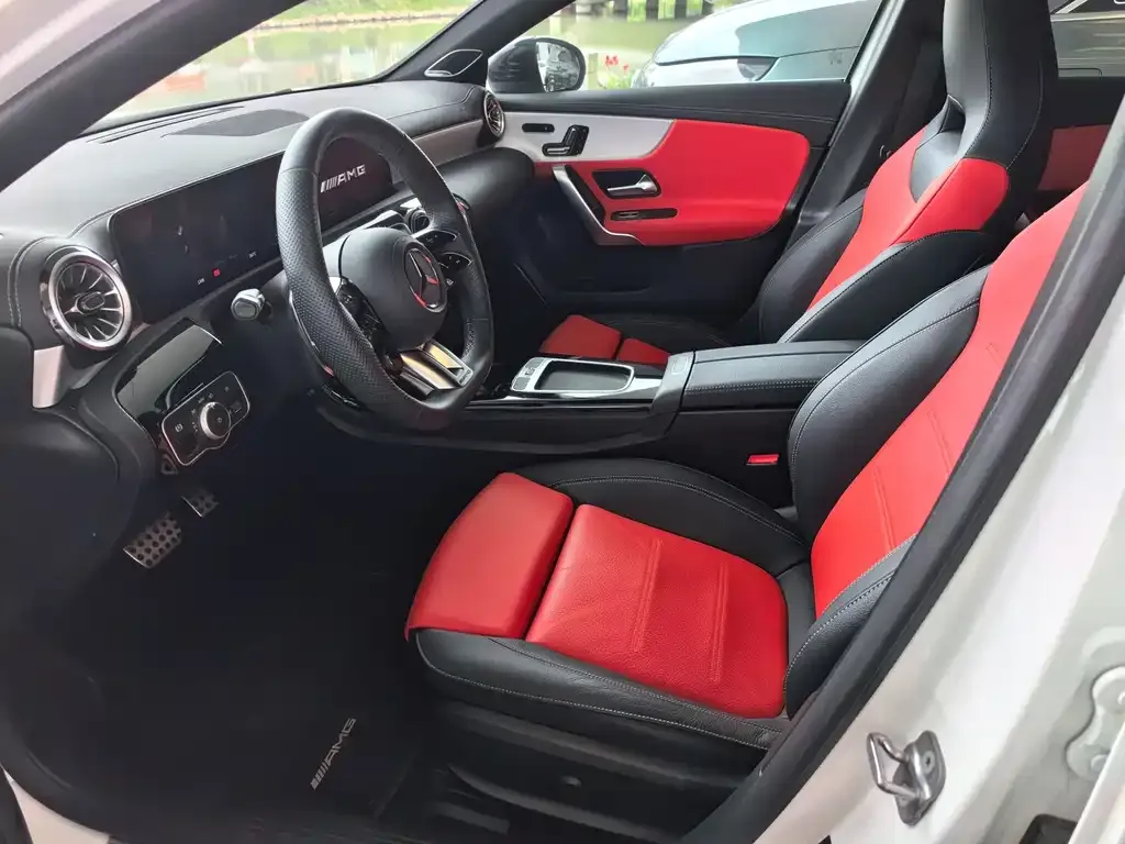 Mercedes-Benz A-Class AMG (Import) — фото 4