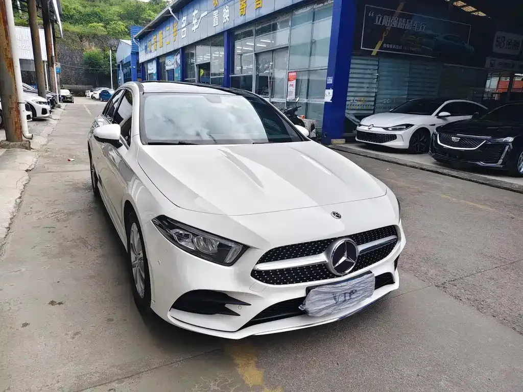 Mercedes-Benz A-Class — фото 10