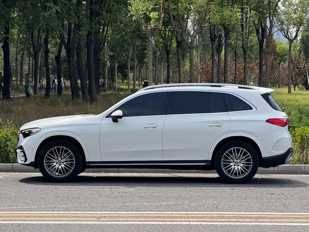 Mercedes-Benz GLC 2023 из CN, фото 7