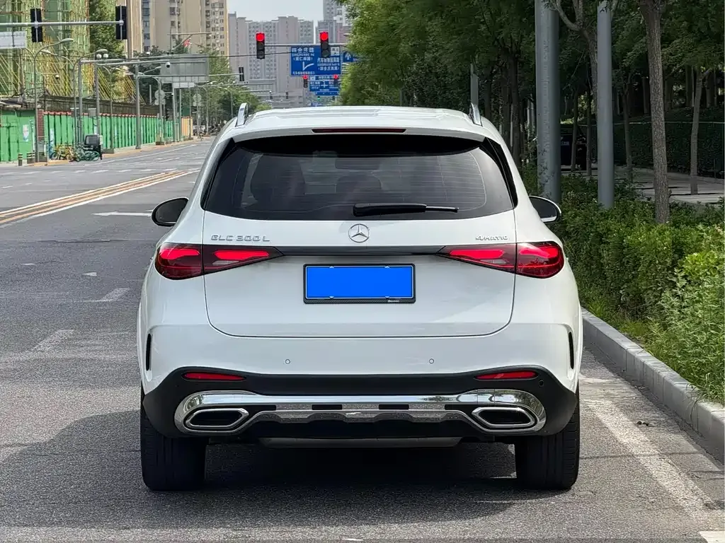 Mercedes-Benz GLC 2023 из CN, фото 9