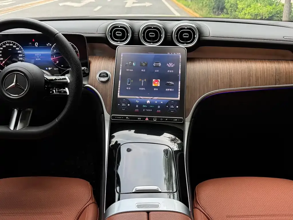 Mercedes-Benz GLC 2023 из CN, фото 8