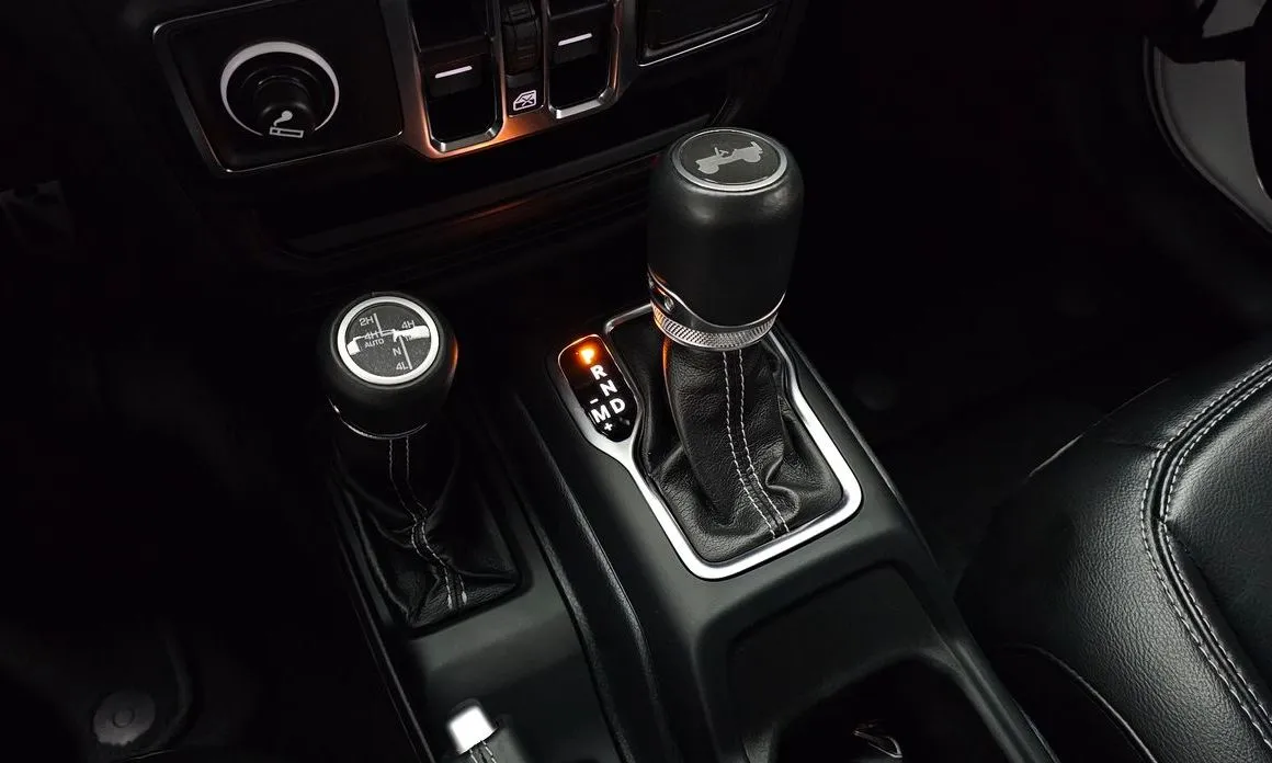 Jeep Wrangler 2021 из KR, фото 3