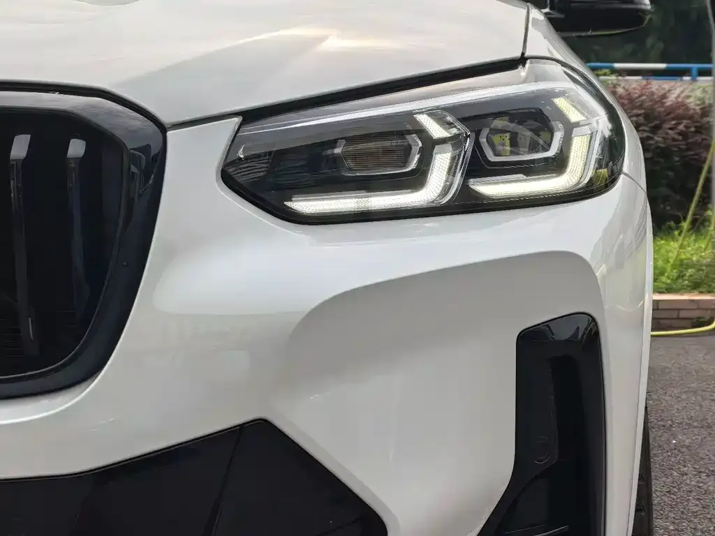 BMW X3 — фото 2