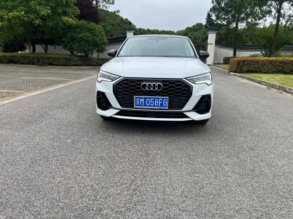 Audi Q3 Sportback — фото 8