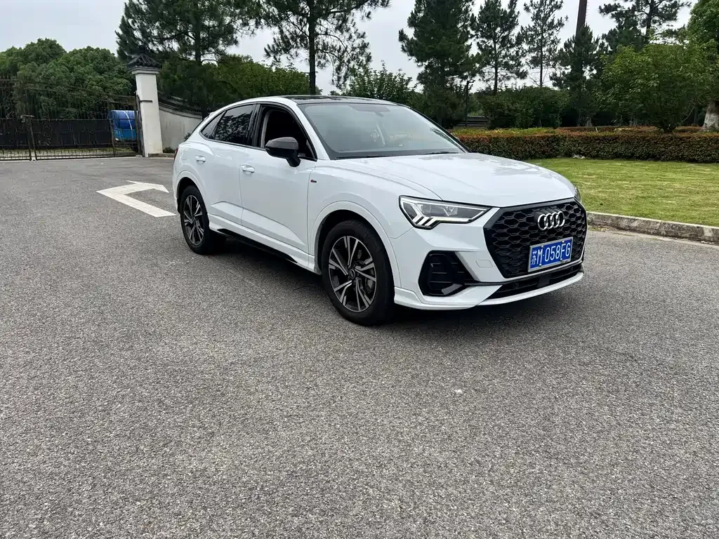Audi Q3 Sportback — фото 3