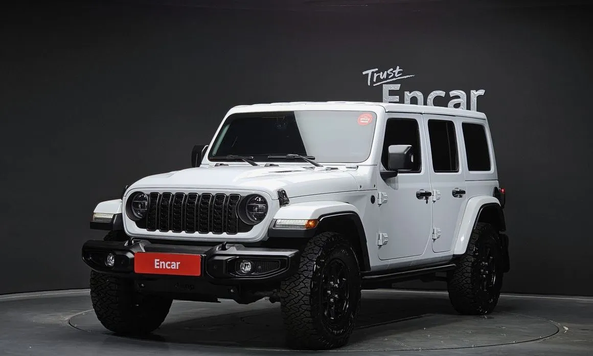 Jeep Wrangler — фото 1