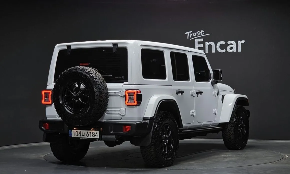 Jeep Wrangler — фото 3