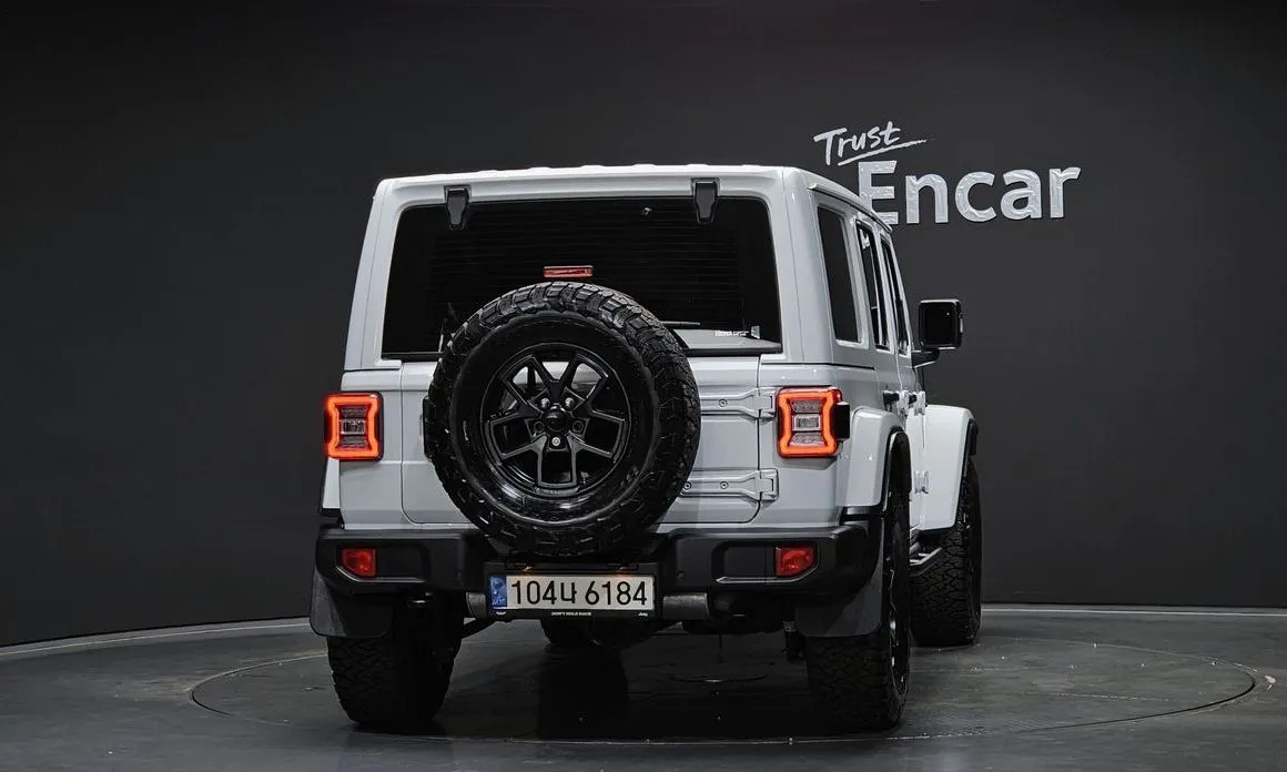 Jeep Wrangler — фото 4