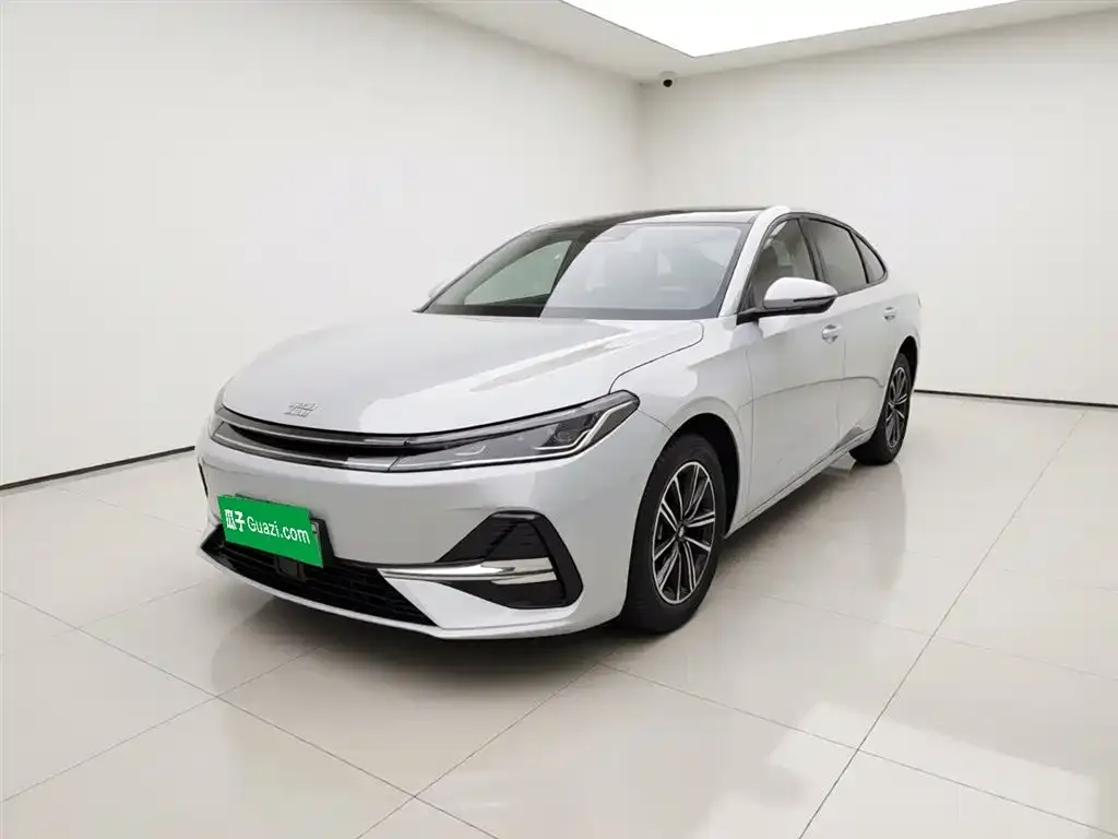 Geely 银河A7 EM
