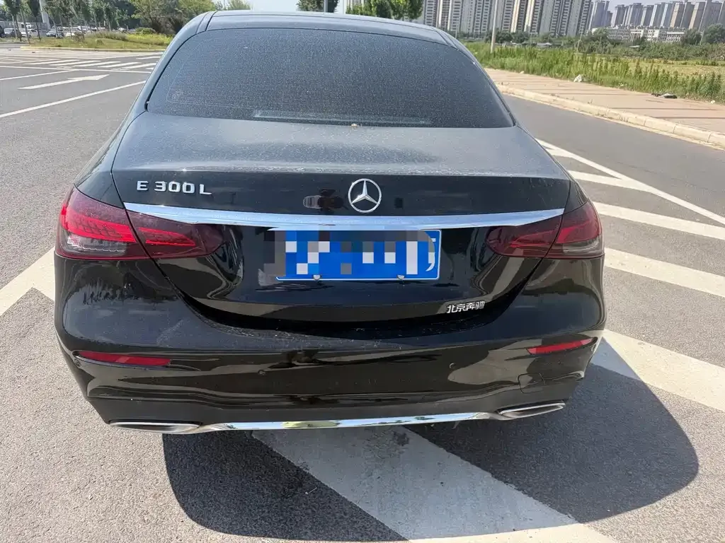 Mercedes-Benz E-Class (Import) — фото 7