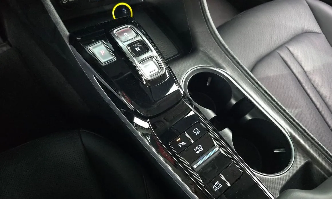 Hyundai Sonata 2023 из KR, фото 8