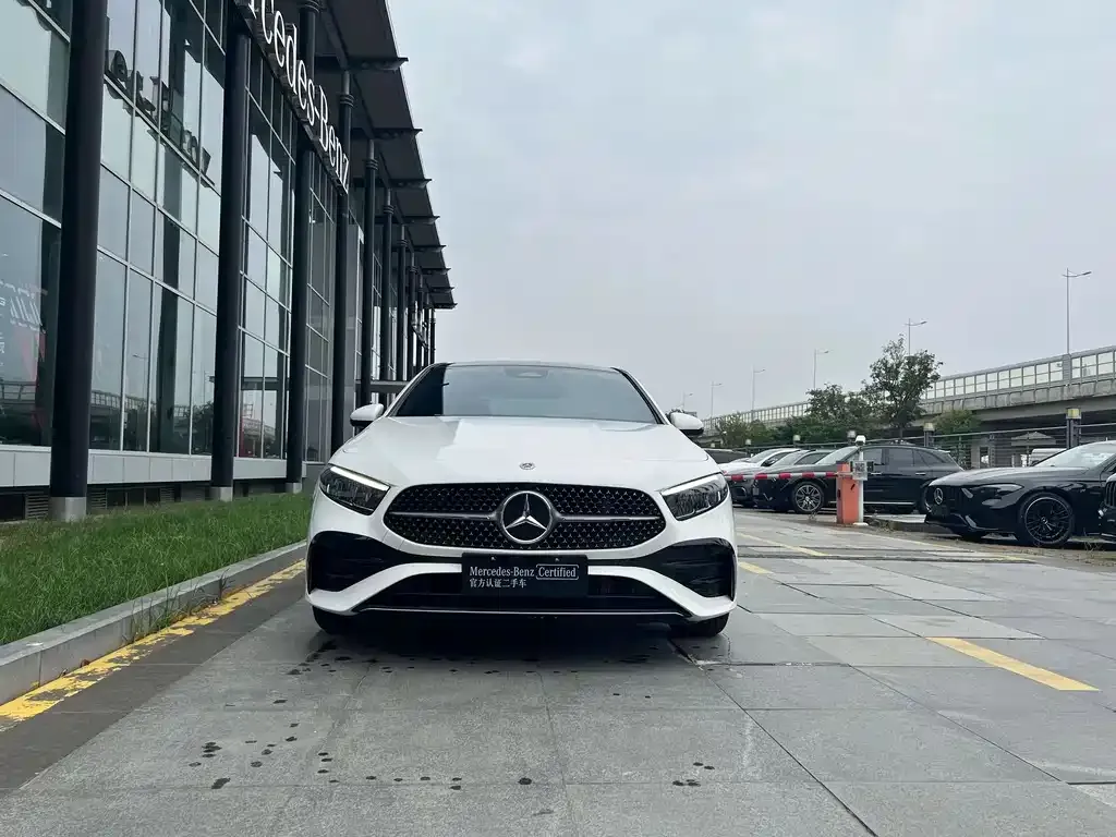 Mercedes-Benz A-Class — фото 9