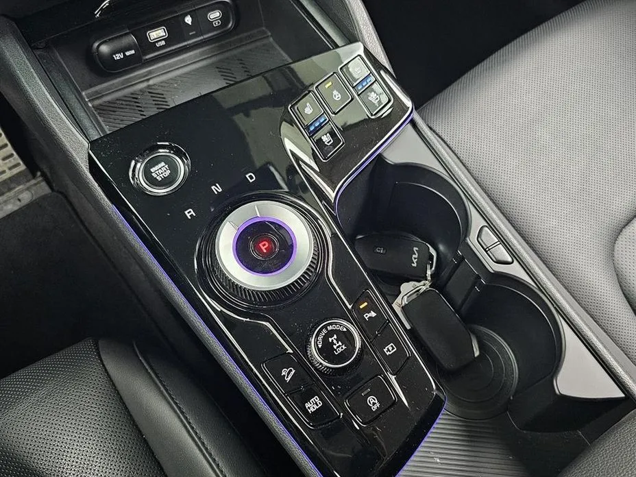 Kia Sportage — фото 9