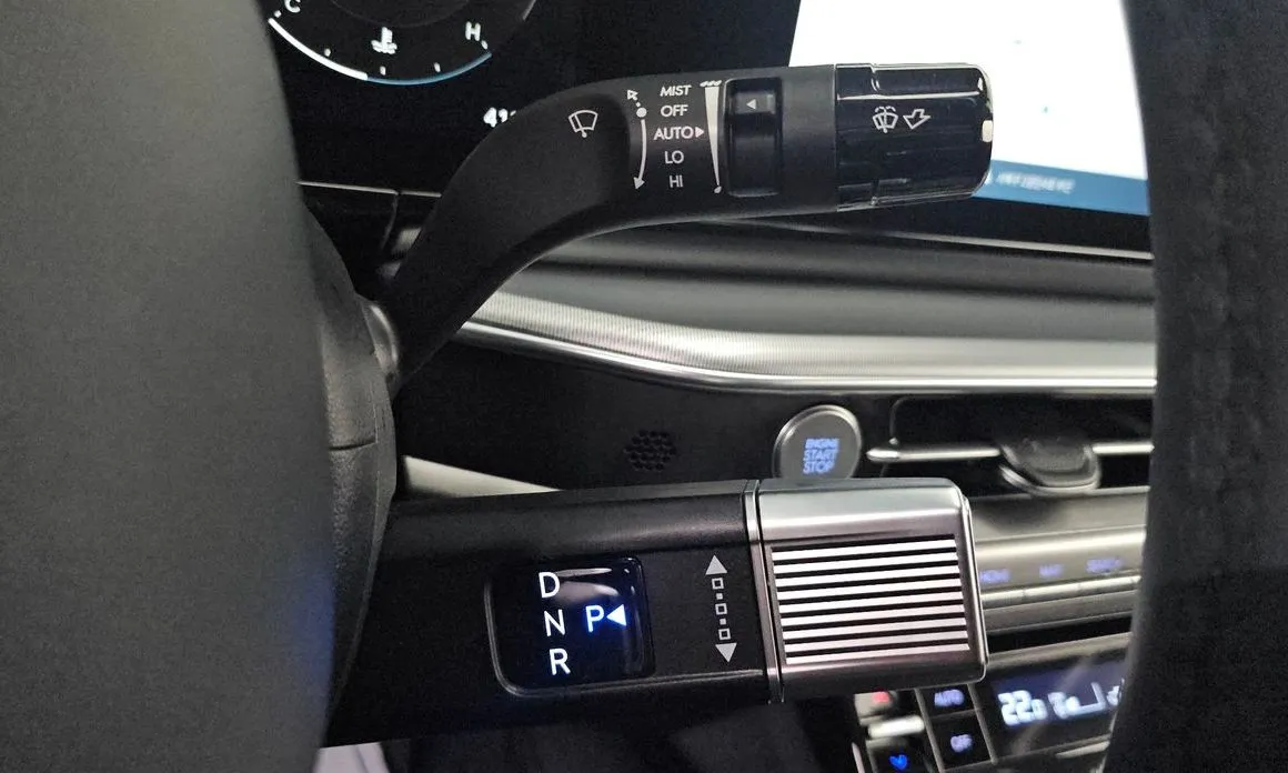 Hyundai Grandeur 2023 из KR, фото 9
