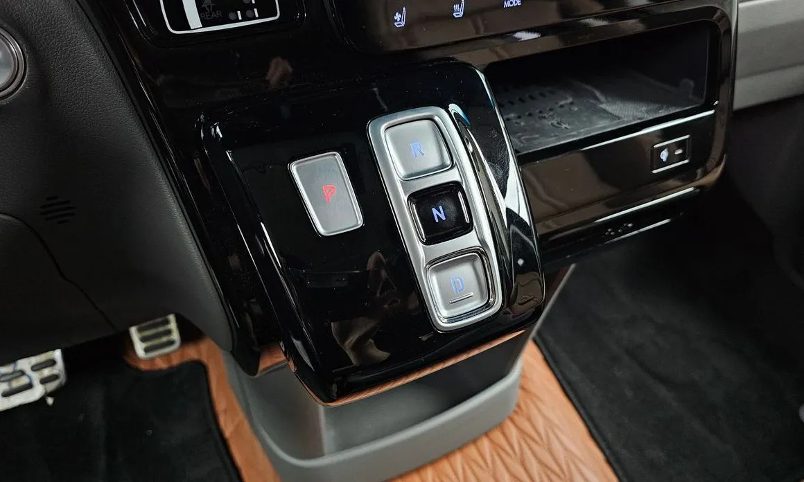 Hyundai Staria 2024 из KR, фото 8