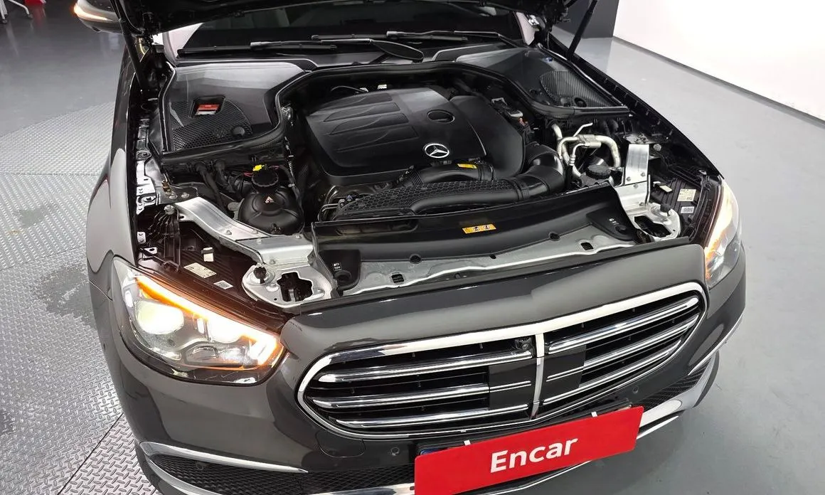 Mercedes-Benz E-Class 2023 из KR, фото 5