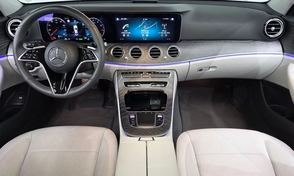 Mercedes-Benz E-Class 2023 из KR, фото 9