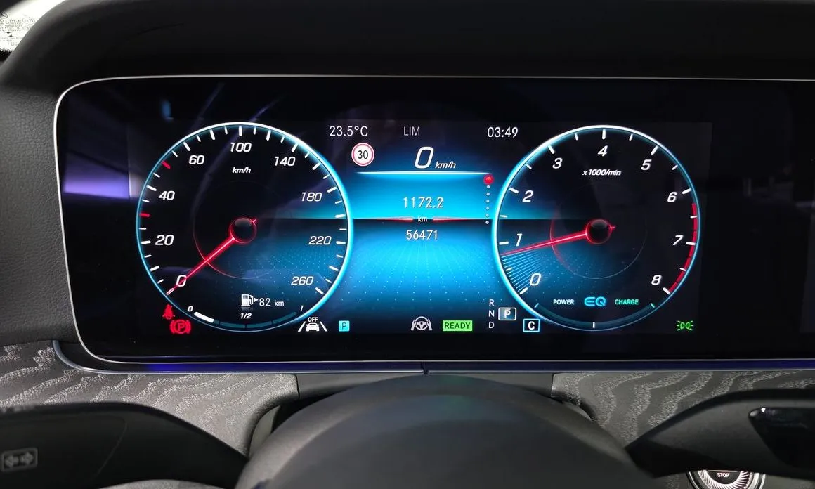 Mercedes-Benz E-Class 2023 из KR, фото 8