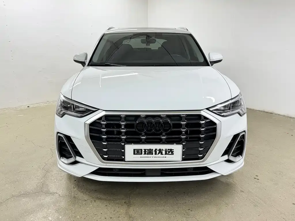 Audi Q3 — фото 8