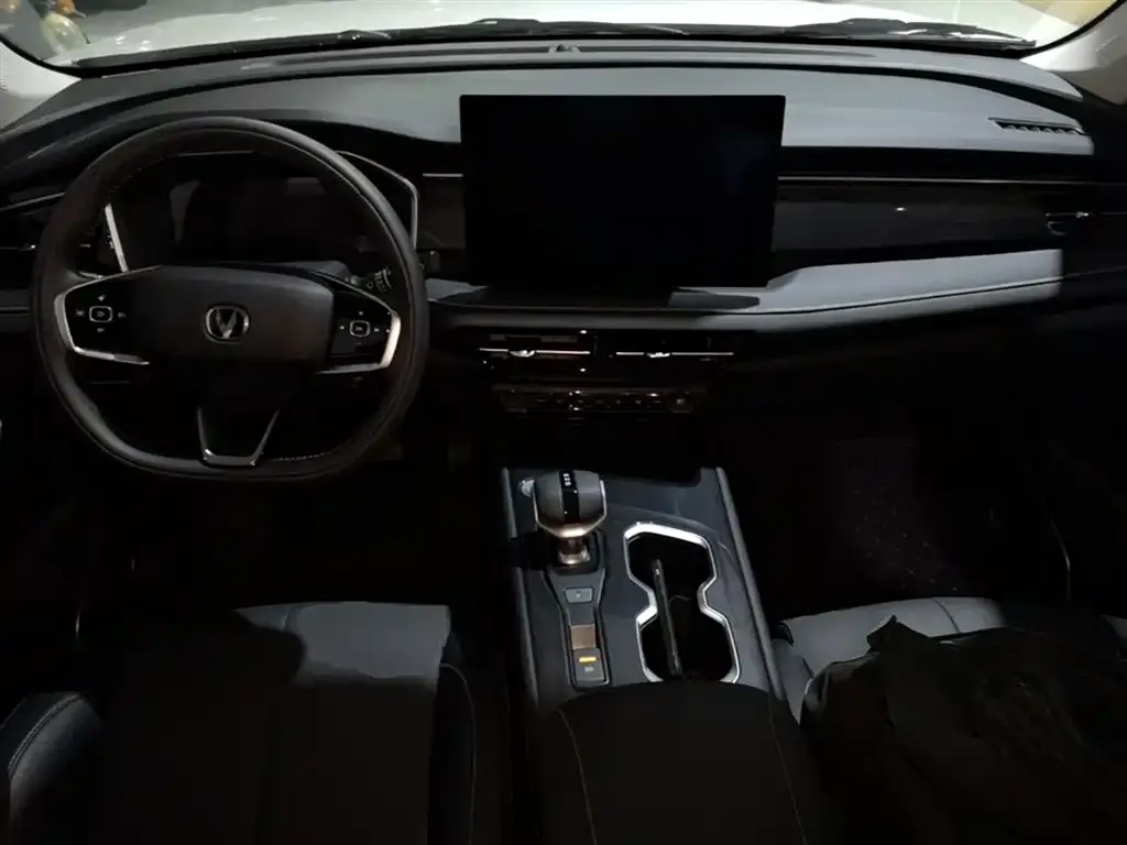 Changan CS75 2025 из CN, фото 10