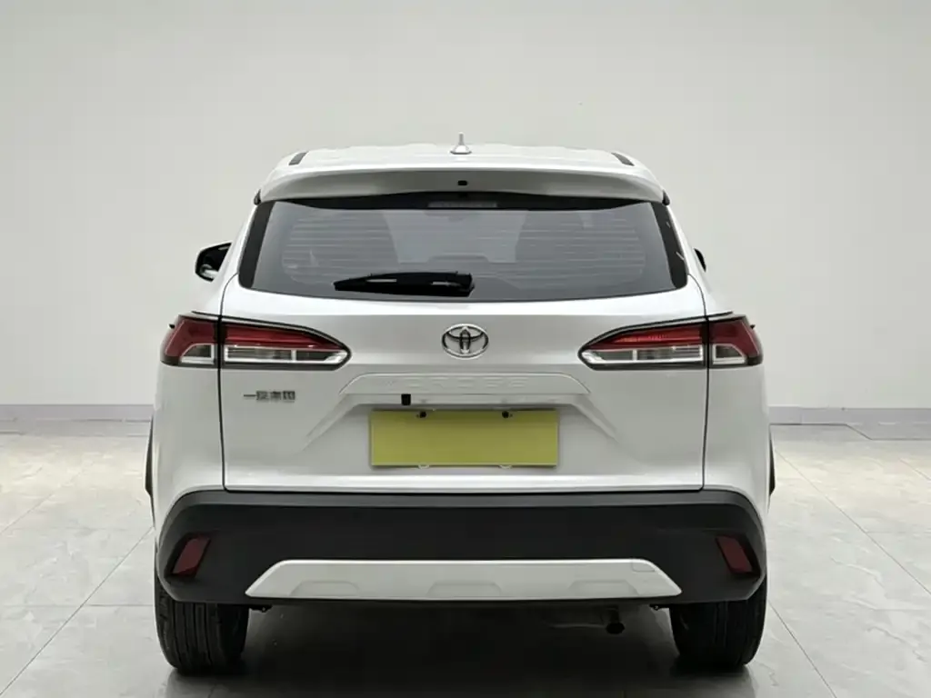 Toyota Corolla Cross — фото 7