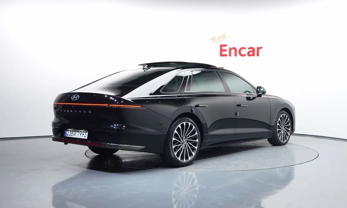 Hyundai Grandeur 2023 из KR, фото 3
