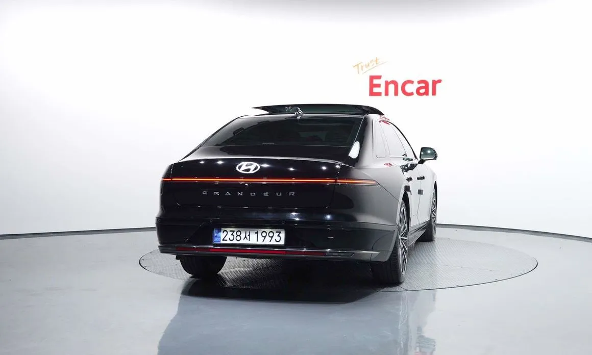 Hyundai Grandeur 2023 из KR, фото 2