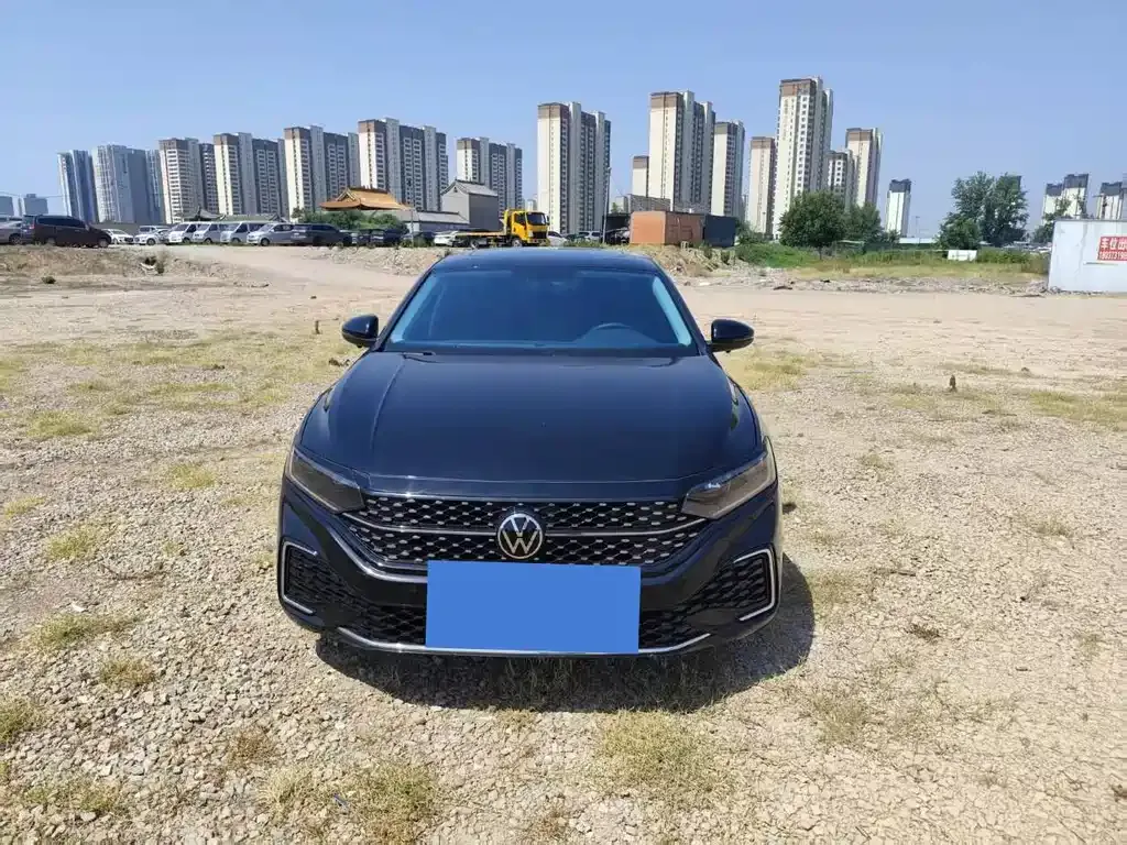 Volkswagen Passat — фото 5