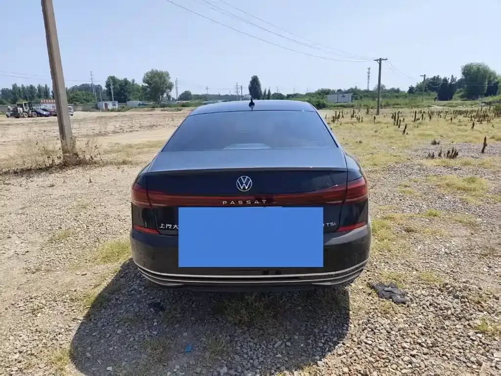 Volkswagen Passat — фото 3