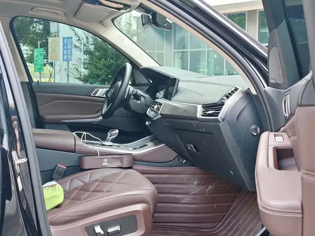 BMW X5 2023 из CN, фото 2