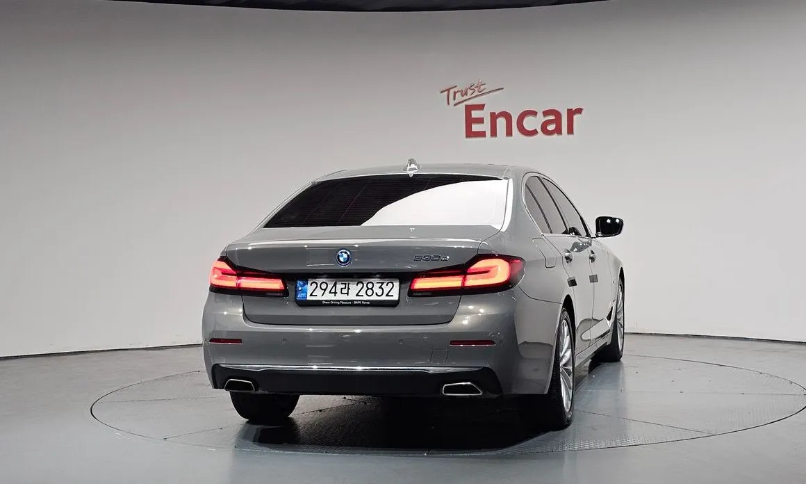 BMW 5-Series 2022 из KR, фото 3