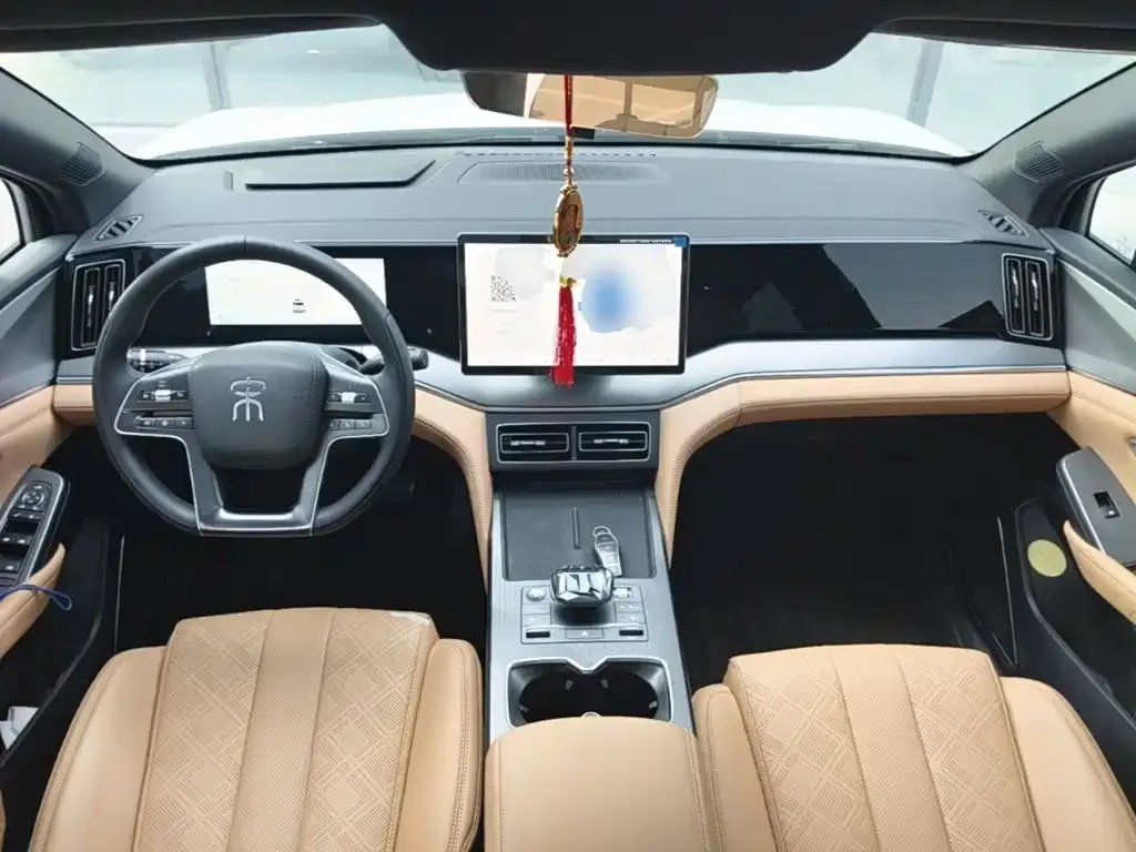 BYD L DM-i 2024 из CN, фото 10