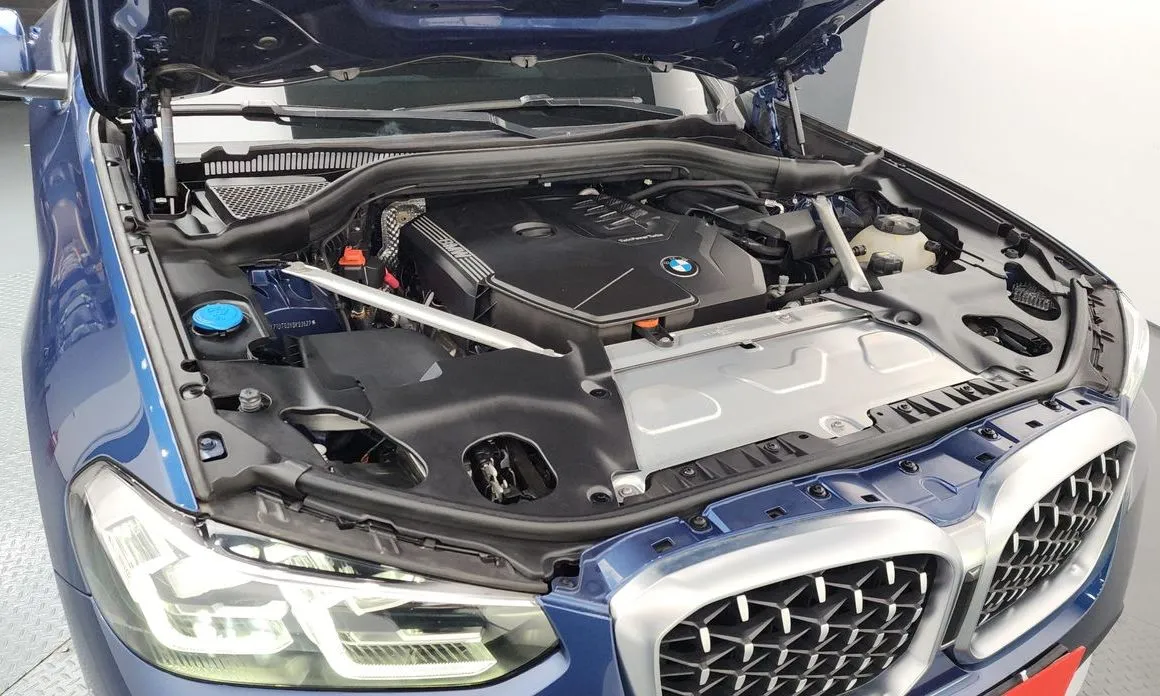 BMW X4 2022 из KR, фото 10