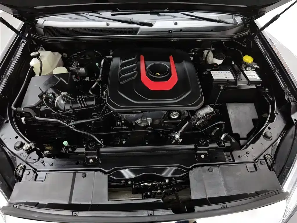 Isuzu MU-X 2023 из CN, фото 8